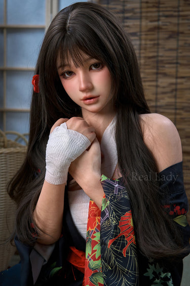 150cm/4ft11 F-cup Silicone Sex Doll Evie – Dangerous Heiress