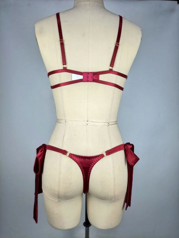 Koikiss Sex Toy® Women's Deep Wine Red Glossy Lingerie Set – Bra & Underwear | Model 2307073