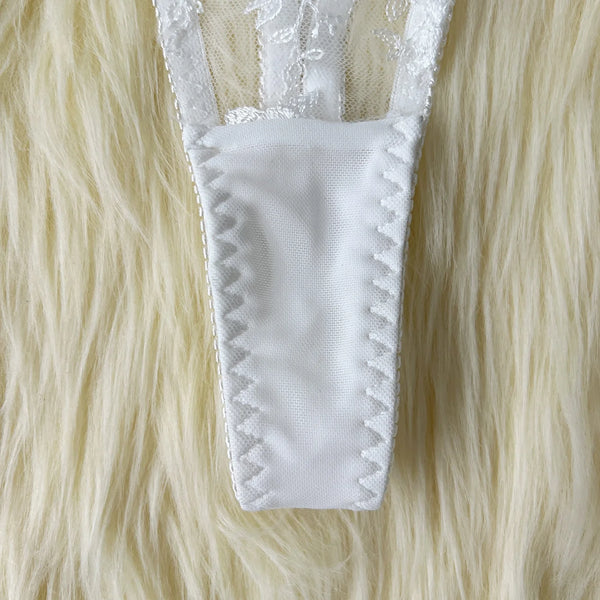 Koikiss Sex Toy® Women's White Polyester Bra & Underwear Lingerie Set | Model K407