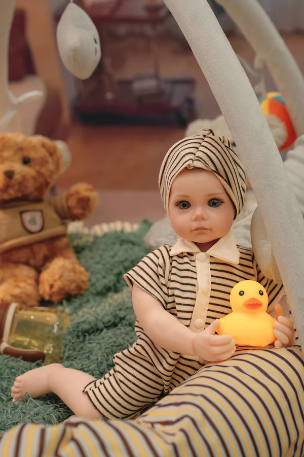 40cm Premium Reborn Baby Doll – Realistic Newborn Premium Edition