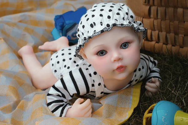 40cm Premium Reborn Baby Doll – Realistic Newborn Premium Edition