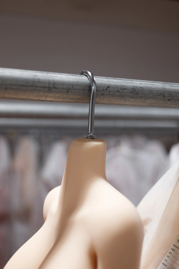 One-piece Hanging Hook
