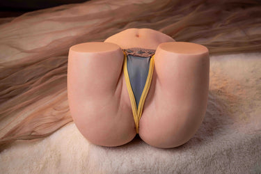 3.7kg All-Silicone Buttock Model 07 with Realistic Curves & White Skin – AZM Premium Edition