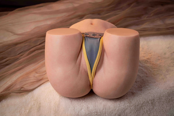 3.7kg All-Silicone Buttock Model 07 with Realistic Curves & White Skin – AZM Premium Edition
